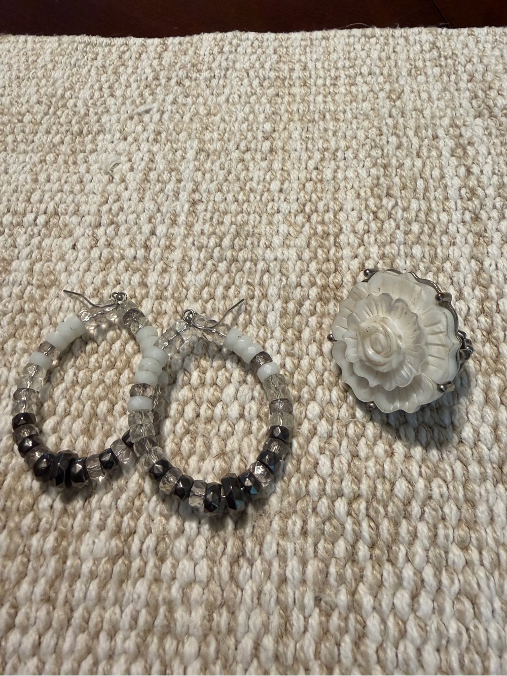 Silver-Tone Hoop Earrings with White and Gray Beads with matching white